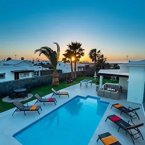 ereza-villa-carabella.in-canary-islands.com/